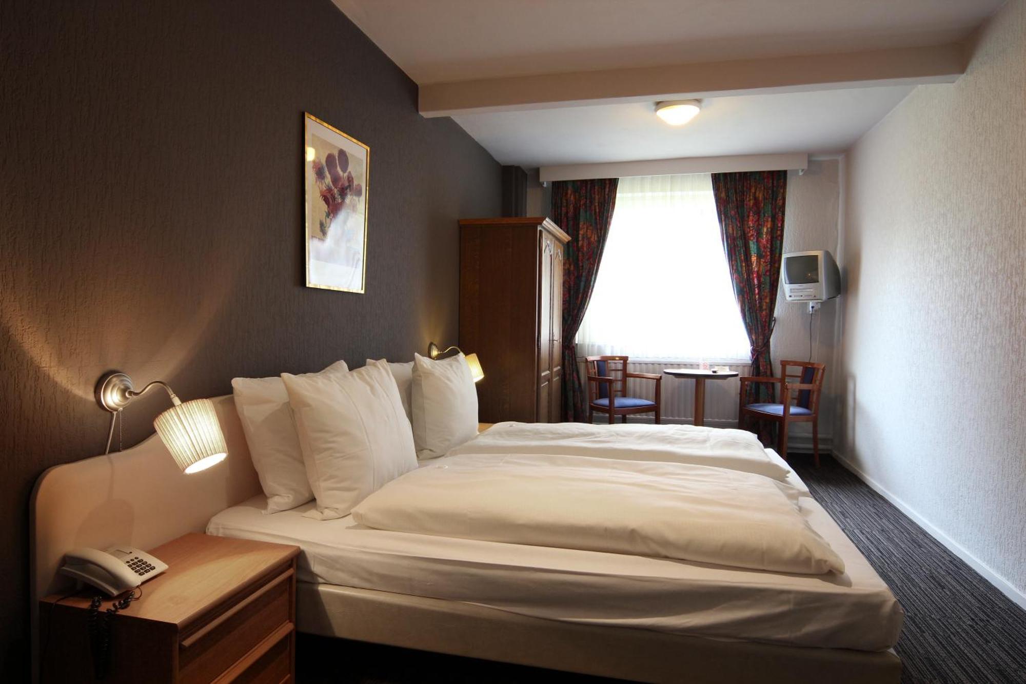 Grand Hotel Monopole Valkenburg aan de Geul Habitación foto